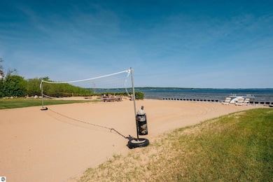 2035 N Us-31 N unit 502-43, Traverse City, MI 49686 - photo 6