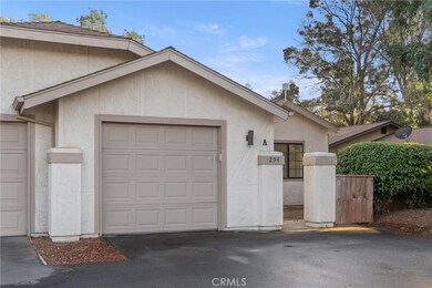 294 Saint Michael Ct unit A, Chico, CA 95973 - photo 3