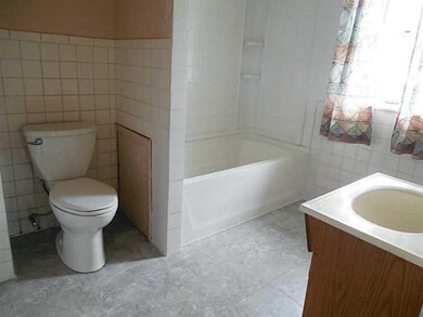 Full Bath.