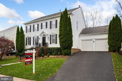 719 Turtle Pond Ln, Gaithersburg, MD 20878 - photo 2
