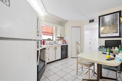 6855 W Broward Blvd unit 405, Plantation, FL 33317 - photo 7