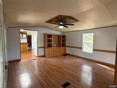 1334 Bird Spring Rd SW, Hartselle, AL 35640 - photo 4