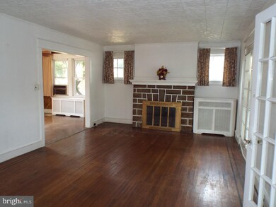 4124 Sommers Ave, Drexel Hill, PA 19026 - photo 3