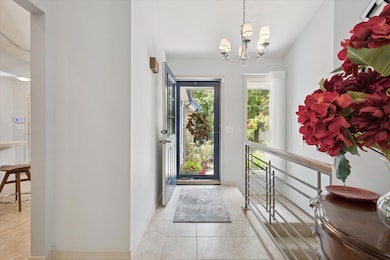 2338 Pheasant Ct SE, Grand Rapids, MI 49546 - photo 4