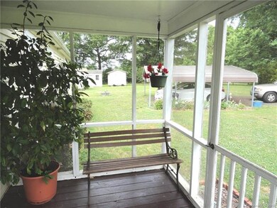 Side Screen Porch