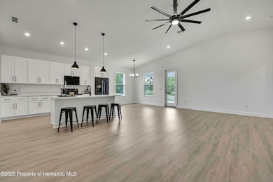 9739 Loretto Dr (2 of 49)