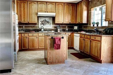 Beautiful Open Gourmet Kitchen