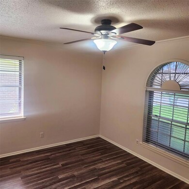 2128 Shady Grove Dr, Bedford, TX 76021 - photo 7