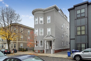 865 E 2nd St unit 1, Boston, MA 02127 - photo 2