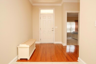 6204 Marias Point Ln, Columbus, OH 43213 - photo 4