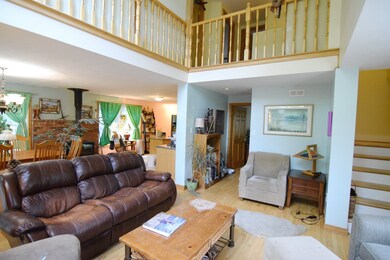 143 Old County Rd, Franconia, NH 03580 - photo 4