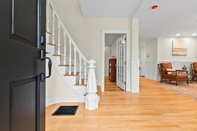 13 Broad St, Newburyport, MA 01950 - photo 3