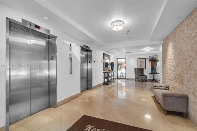 Key Ambassador Condominiums unit 504, Key Biscayne, FL 33149 - photo 2