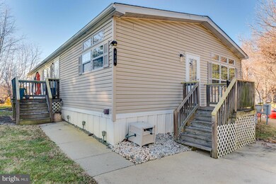 436 Dutch Dr, Lothian, MD 20711 - photo 3