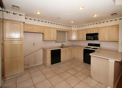 14 Tanya Cir, Ocean, NJ 07712 - photo 6