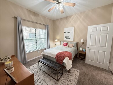 MODEL HOME PHOTOS