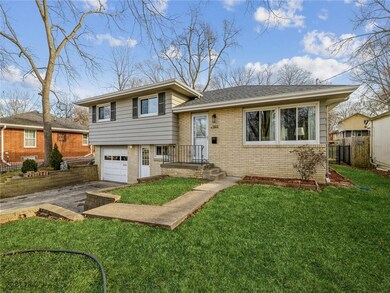 1023 64th St, Windsor Heights, IA 50324 - photo 2