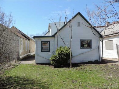 Other. Back view of the dwelling.