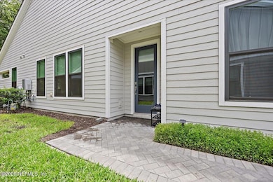 02-Entryway
