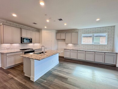 14315 Red Lodge Trail, Shenandoah, TX 77384 - photo 4