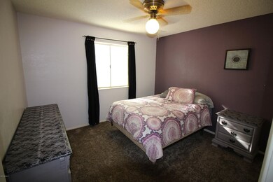 Bedroom 2 (2)
