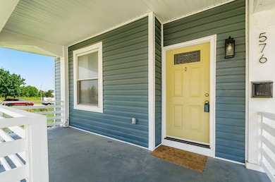 Welcome to 576 Gilbert Street