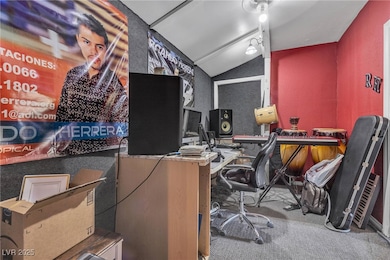 882 Count Wutzke Ave, Las Vegas, NV 89119 - photo 7