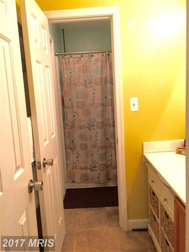 10701 Cobblestone Dr, Spotsylvania, VA 22553 - photo 4