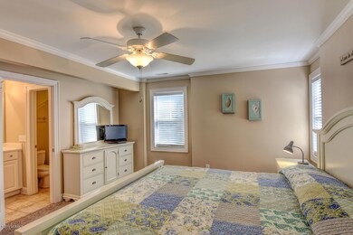230 N 3rd Ave Kure Beach NC-large-030-27