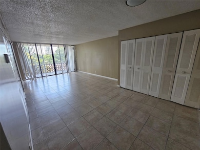 Inverrary Gardens I unit 4314, Lauderhill, FL 33319 - photo 3