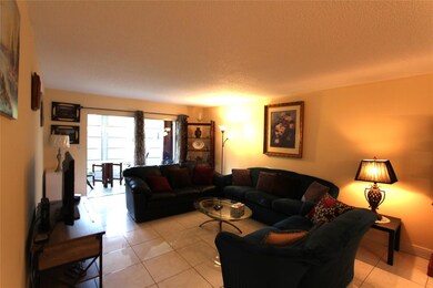 3201 Portofino Point unit E3, Coconut Creek, FL 33066 - photo 7