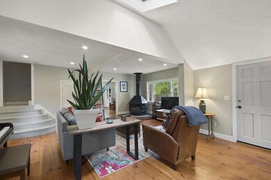 17 Evergreen Rd, Natick, MA 01760 - photo 3