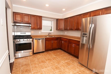 6806 Hana Rd, Edison, NJ 08817 - photo 7