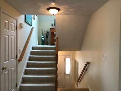 4 Crown St, Billerica, MA 01821 - photo 4