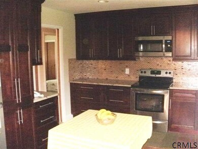 35 James Dr, Albany, NY 12211 - photo 3