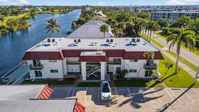 1610 Middle Gulf Dr unit F7, Sanibel, FL 33957 - photo 3