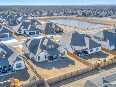 FULL PRIVACY FENCE!