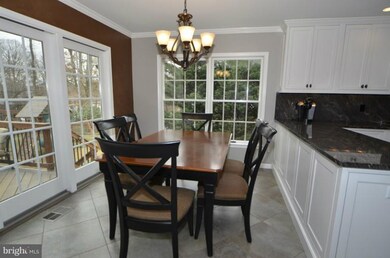 2249 Arden St, Dunn Loring, VA 22027 - photo 4