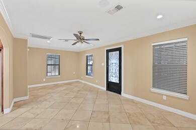 4401 Darwin St, Houston, TX 77093 - photo 4