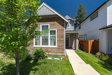 20482 Del Coco Ct, Bend, OR 97702 - photo 2