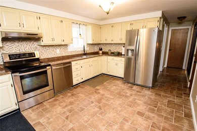 70 Hardwood Dr, Wells, ME 04090 - photo 2