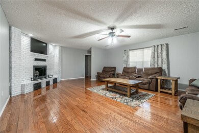 15686 Cow Face Rd, Lowell, AR 72745 - photo 4