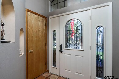 1165 1165 Garden Park Cir, Tyler, TX 75703 - photo 3