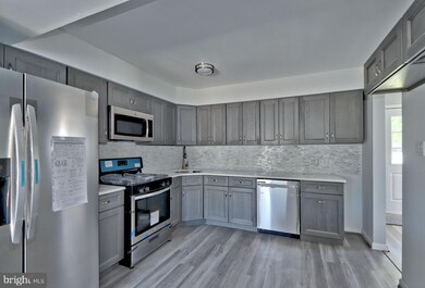 4 Quasar Ct, Sewell, NJ 08080 - photo 5