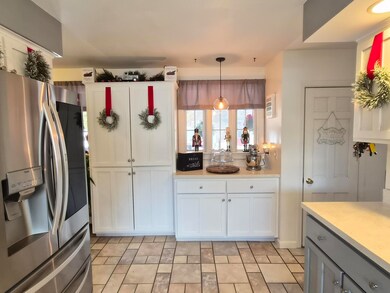 17 Cummings Hill Rd, Temple, ME 04984 - photo 6