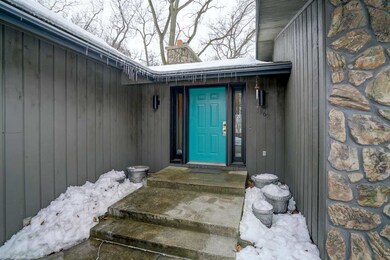 1867 Briarwood Ln, Fitchburg, WI 53575 - photo 2