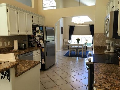 1102 Lake Legro Ct, Orlando, FL 32835 - photo 5