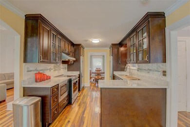 Prepare delicious meals in this gourmet kitchen co