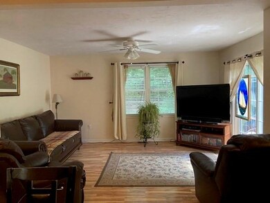 8 Scott Terrace unit 4, Holden, MA 01520 - photo 7