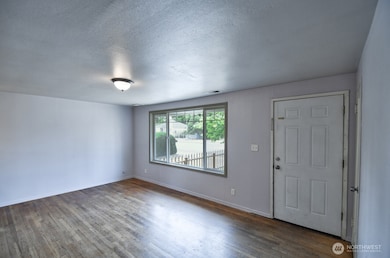 1310 Johnson Rd, Centralia, WA 98531 - photo 2